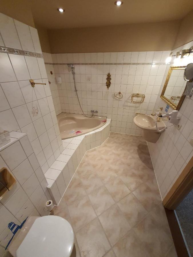 Wißmar Hotel Knoepel מראה חיצוני תמונה